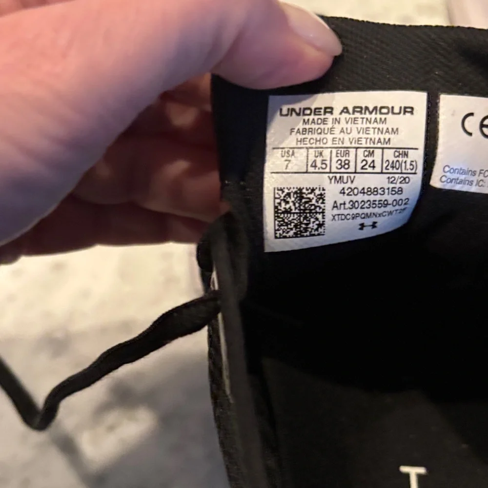 Under Armour Black Athletic Running Sneakers with White Soles - Picture 6 of 6